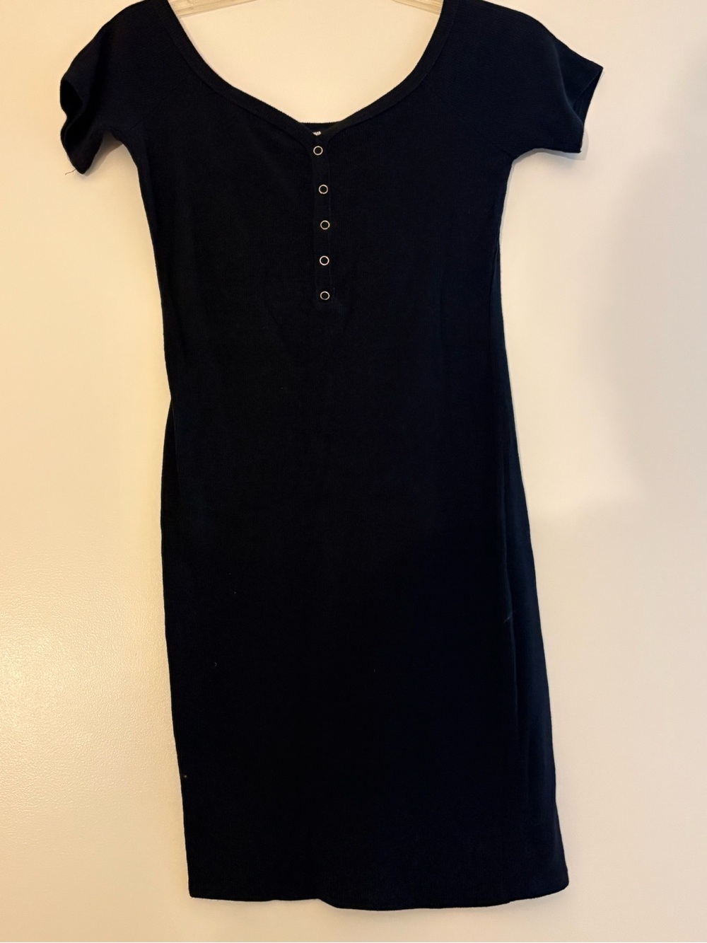 Black Short Sleeve Henley Midi Dress